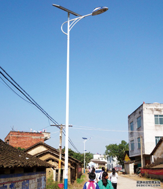 太陽能路燈036